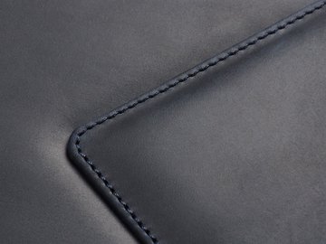 ネービー・ブルー