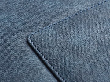 ネービー・ブルー