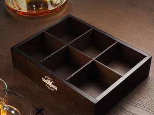 Caja de madera 1870121