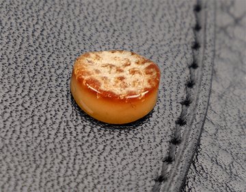 ミルクアンバー金具